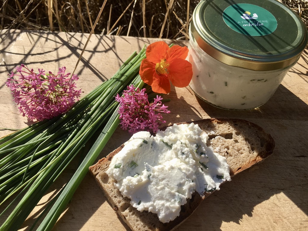 FH - Chèvre à la ciboulette à tartiner - 200ml- La fromagerie en herbe